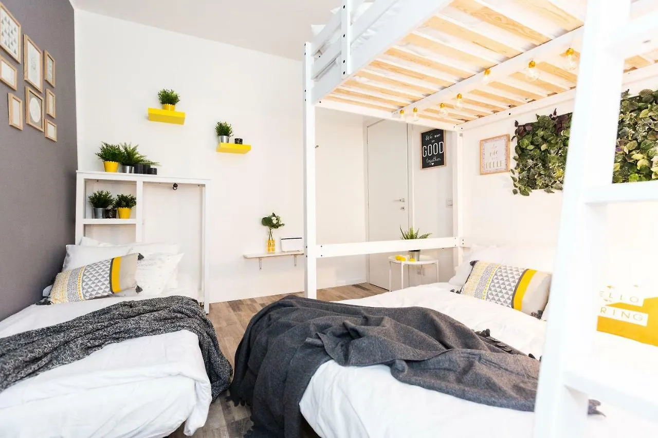 Apartment Mamiani 2 Milan 0*,  Italy